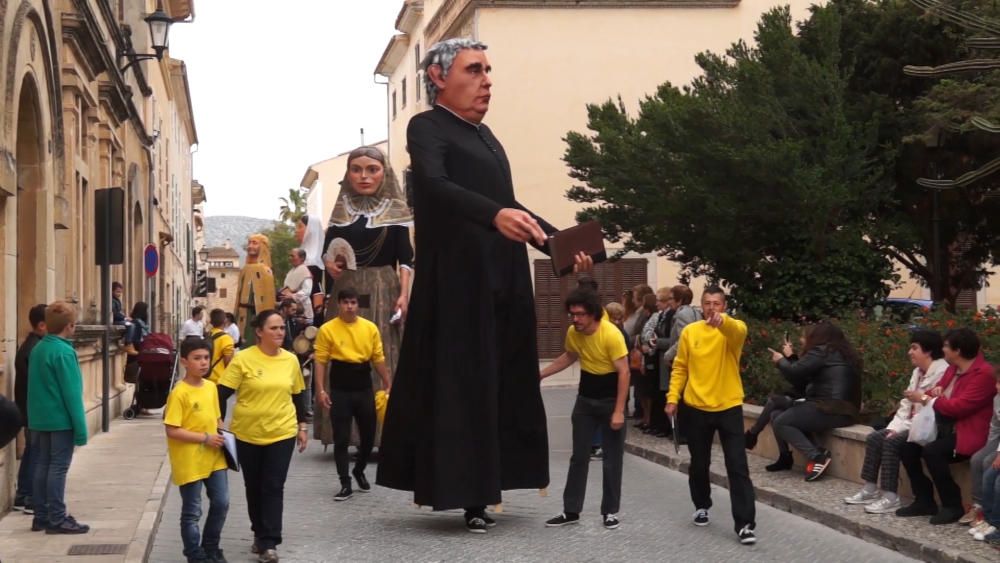 Los gegants toman las calles de Sant Llorenç