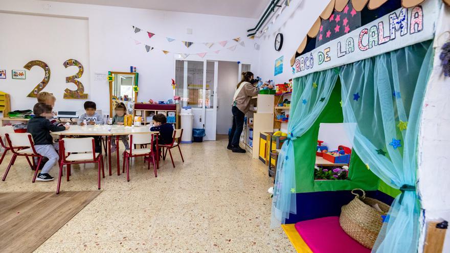 Satisfacción entre los directores con el aumento de plantillas de docentes en Infantil y Primaria