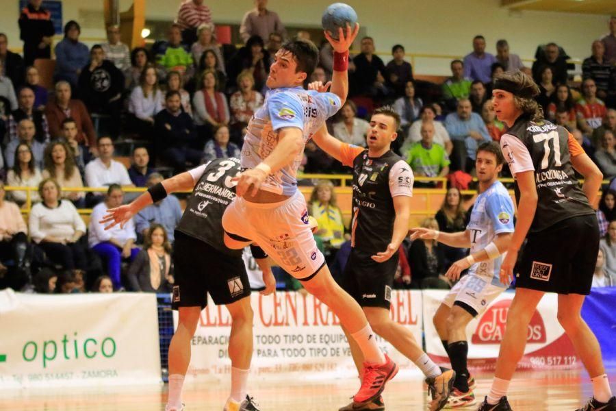 Balonmano Zamora: MMT Seguros - BM Torrelavega