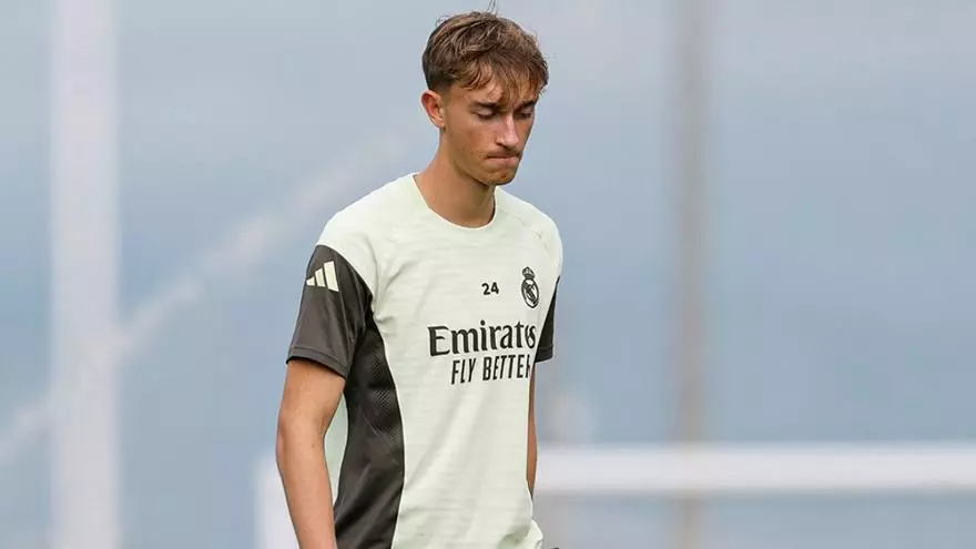 Huijsen y Ceballos se apuntan al clásico