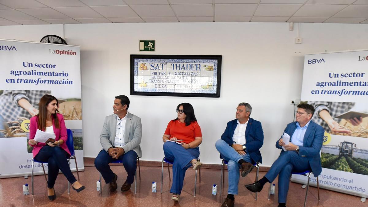 La Opinión y BBVA celebran ‘Un sector agroalimentario en transformación’: innovación y tecnología para el futuro del campo