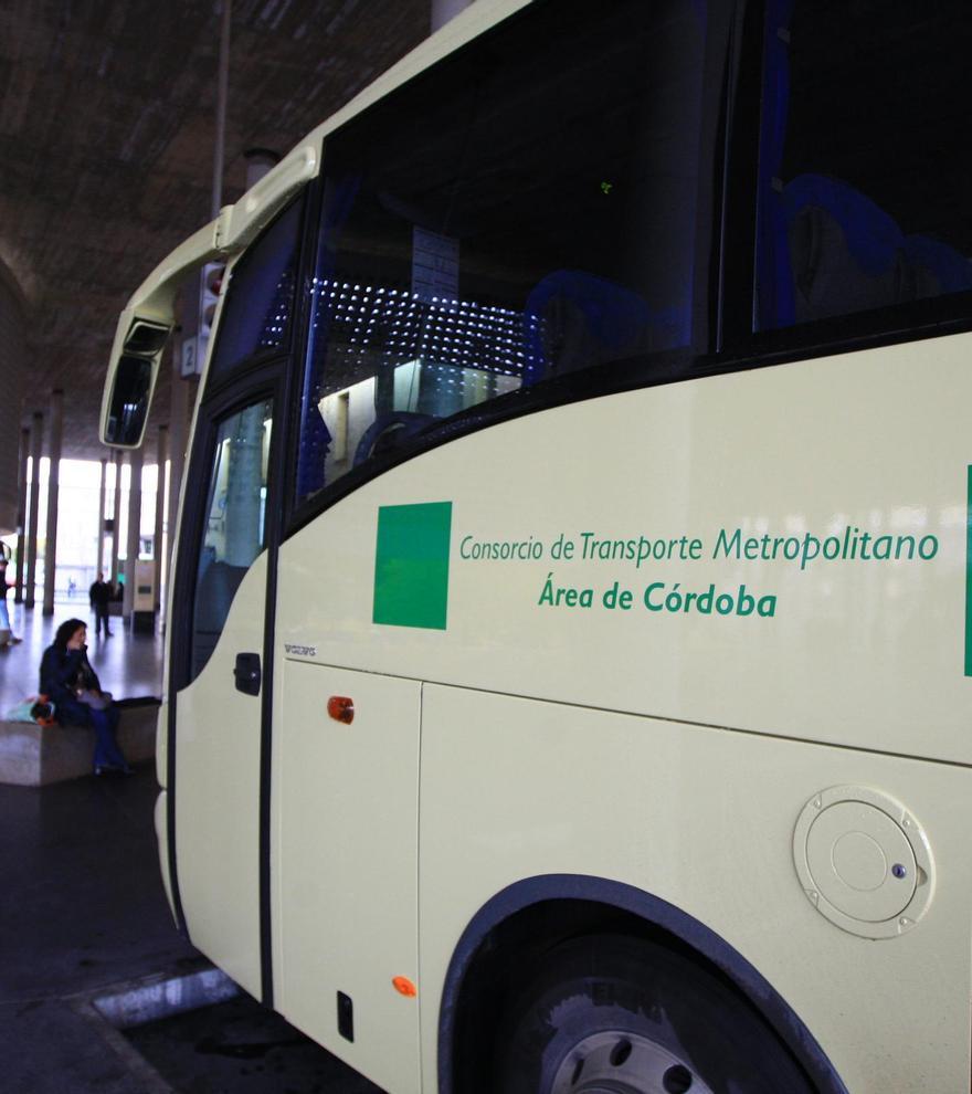 La Junta refuerza los autobuses del Consorcio para el transporte de la provincia a la Feria de Córdoba