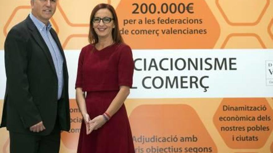 La diputación y la Generalitat ayudan a las asociaciones de comercio de la Safor