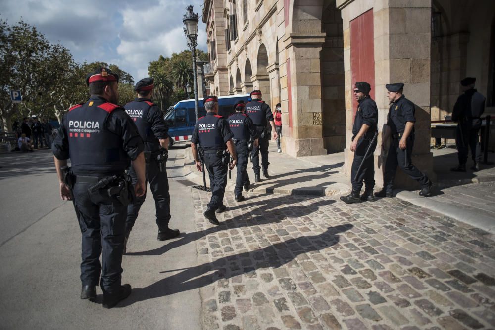 Barcelona, pendiente de la declaración de Carles Puigdemont