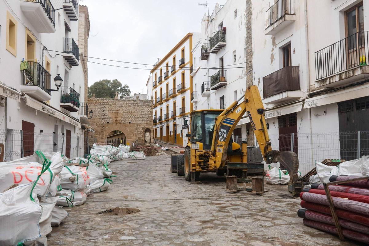 Galería de imágenes de las obras en el casco histórico de Ibiza Galería de imágenes de las obras en el casco histórico de Ibiza
