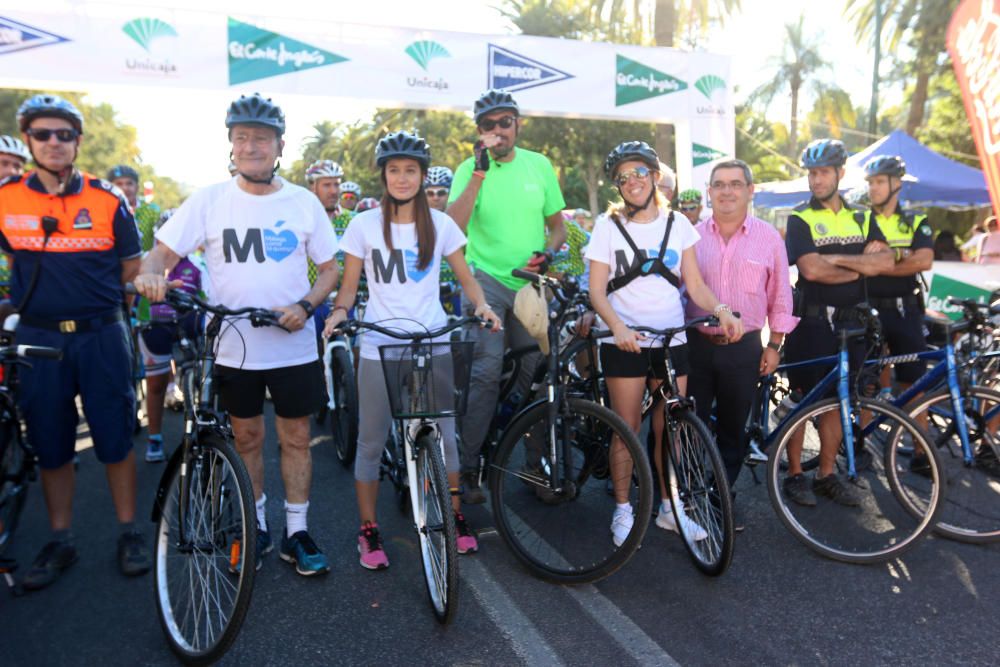 Miles de malagueños participan en la actividad de la Semana Europea de la Movilidad, tomando la salida en el Paseo del Parque