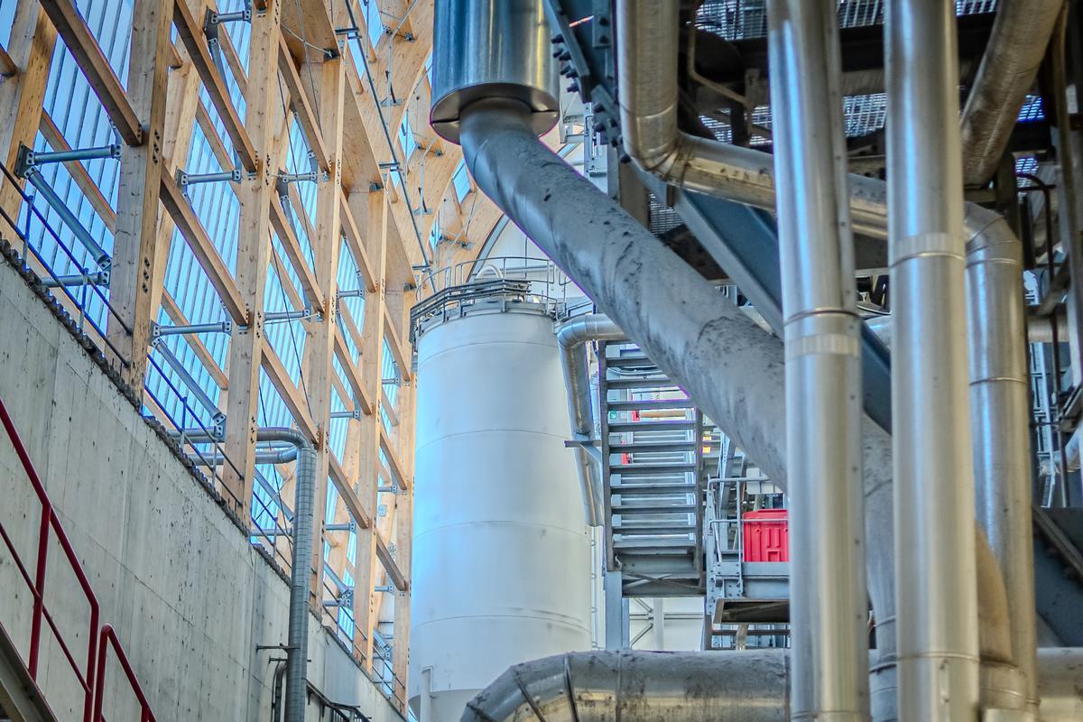 Fachada de la planta de valorización energética de Veolia en Leeds (Reino Unido).