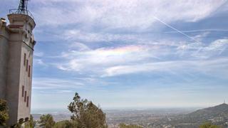 Barcelona presencia un esquivo fenómeno meteorológico: el arcoíris de fuego