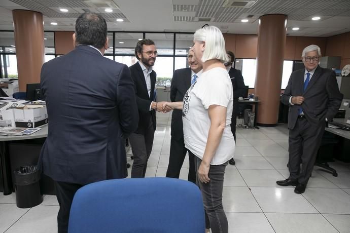 03.10.19. Las Palmas de Gran Canaria. Visita de F. Javier Moll de Miguel, presidente del Grupo Prensa Iberica,  a la redacción e instalaciones de La Provincia . Foto Quique Curbelo  | 03/10/2019 | Fotógrafo: Quique Curbelo