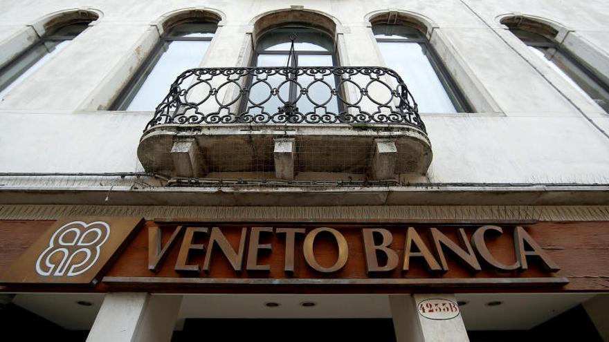 Surcursal de Veneto Banca en Venecia.