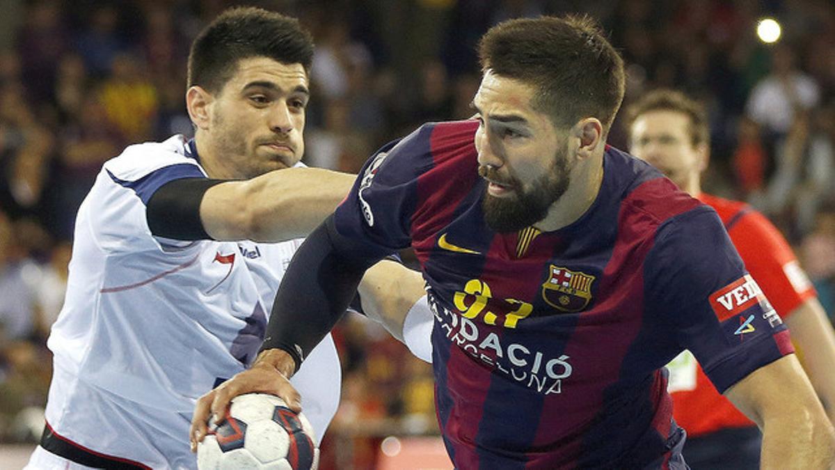 Karabatic intenta rematar ante la oposición de Stepancic, del Zagreb, durante la vuelta de cuartos de final de la Liga de Campeones, el pasado 18 de abril en el Palau