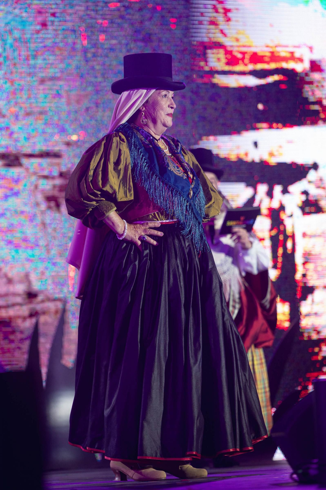 Gala de elección de la primera reina de los mayores de las Fiestas de Mayo