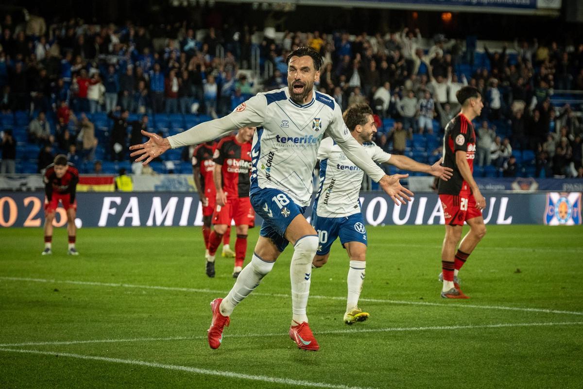 Así puedes seguir la primera de las finales del CD Tenerife para ascender a Segunda División