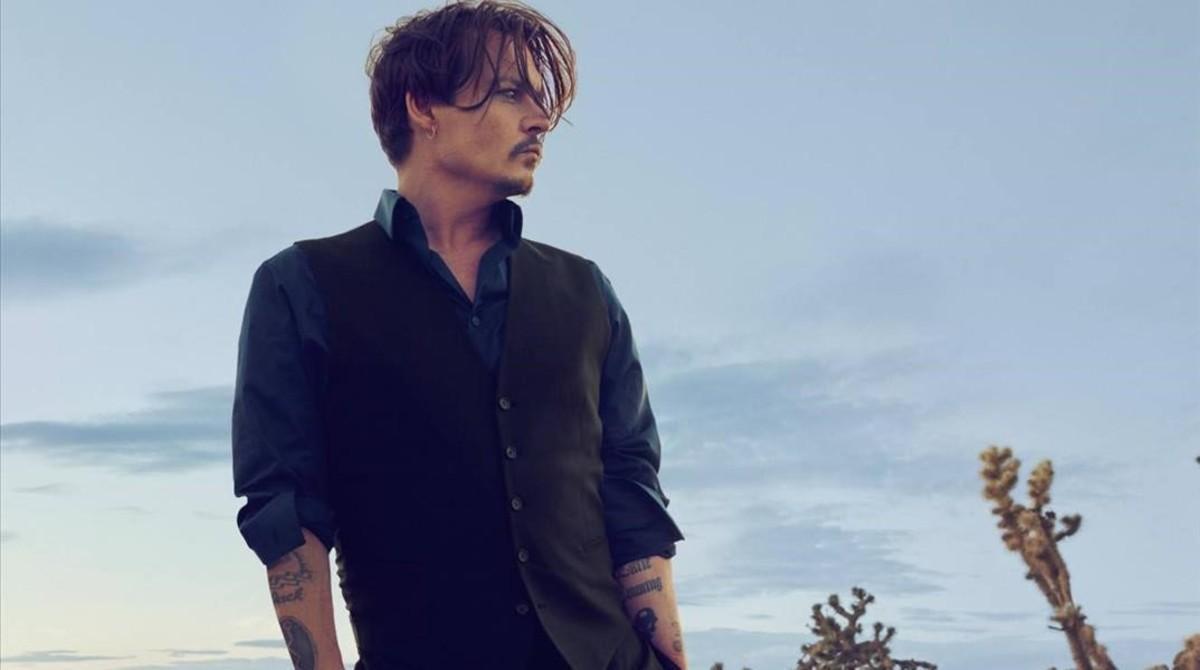 zentauroepp40093627 gente  extra johnny deep   para dior170915170501