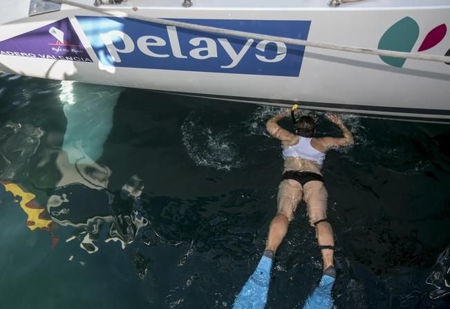 14/11/2016  deporte aventura sanidad  cinco mujeres que han superado el cancer cruzarán el atlántico patrocinadas por  pelayo que han realizado una escala en el muelle de marina de san miguel realizando un entrenamiento en la bahia