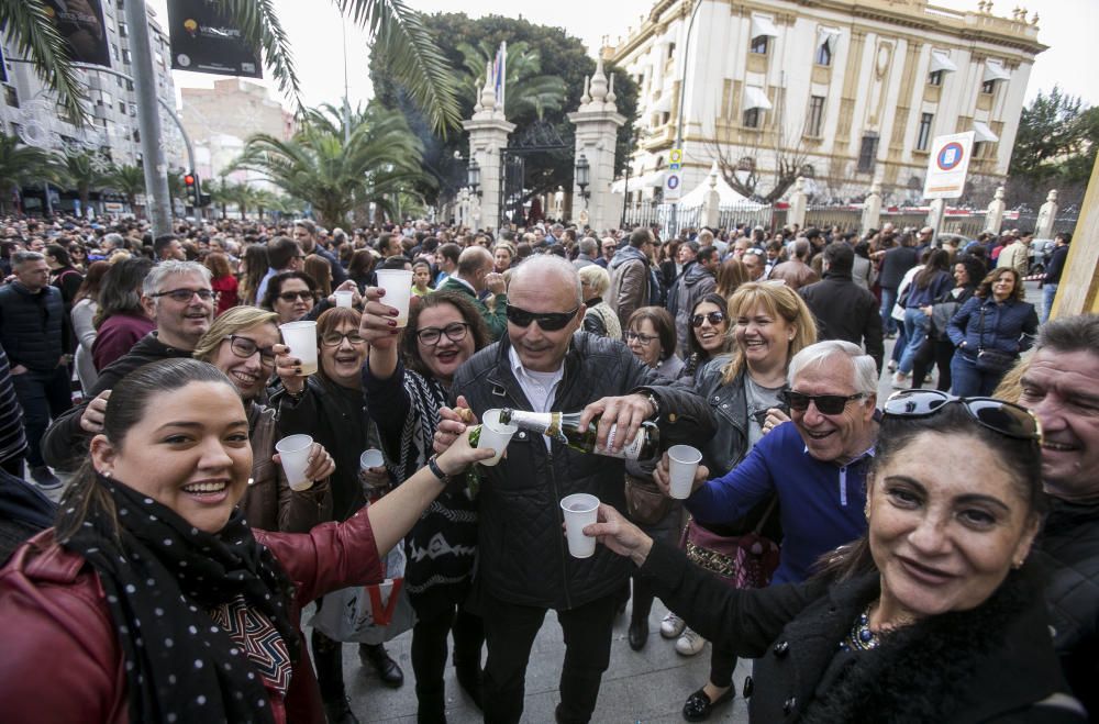 Una mascletà para despedir el año 2017