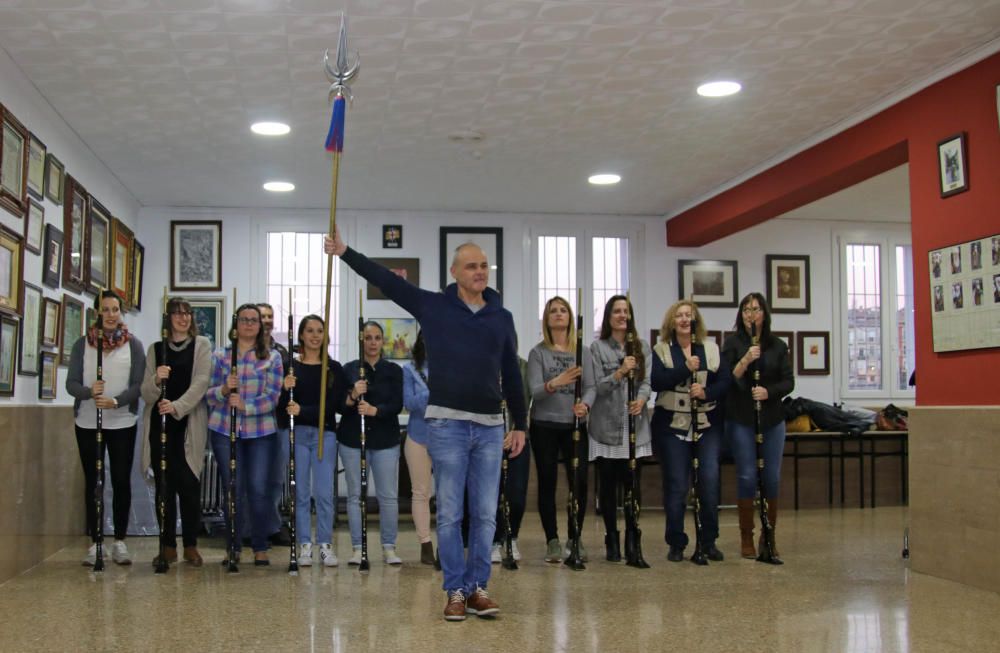 Ensayo hacia la normalidad en los Moros y Cristianos de Alcoy