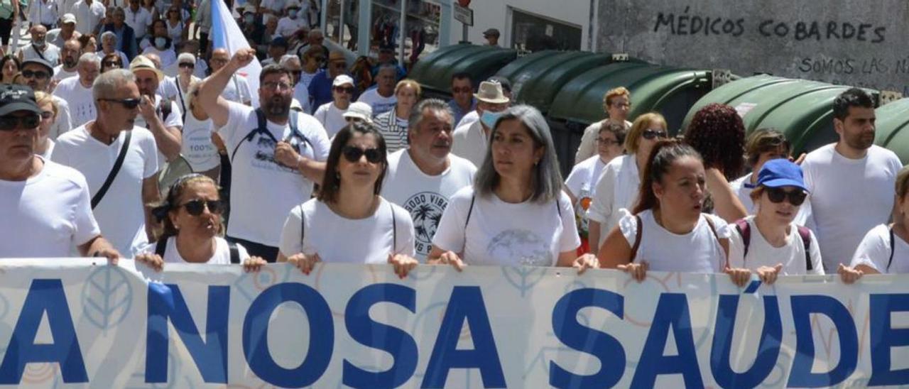 Última manifestación por la sanidad en Cangas, el 5 de junio. |