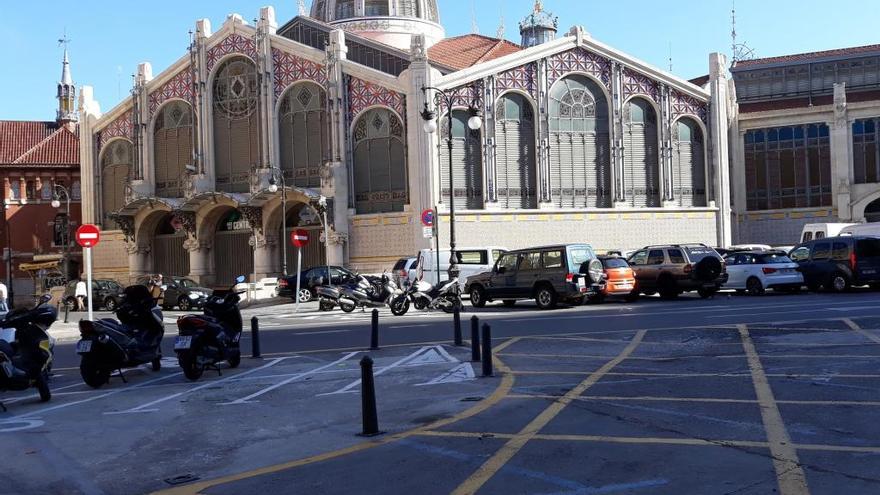 Català insta a Ribó a dejar la gestión del Mercat Central a los vendedores