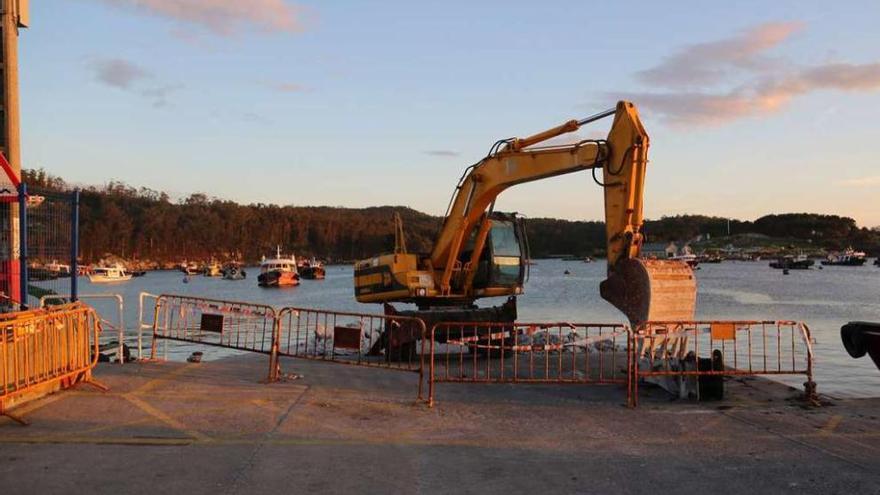 Obras ejecutadas por Potos de Galicia en Porto Meloxo.  // Muñiz