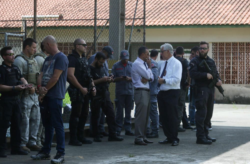 Un tiroteig deixa 10 morts a una escola de Brasil