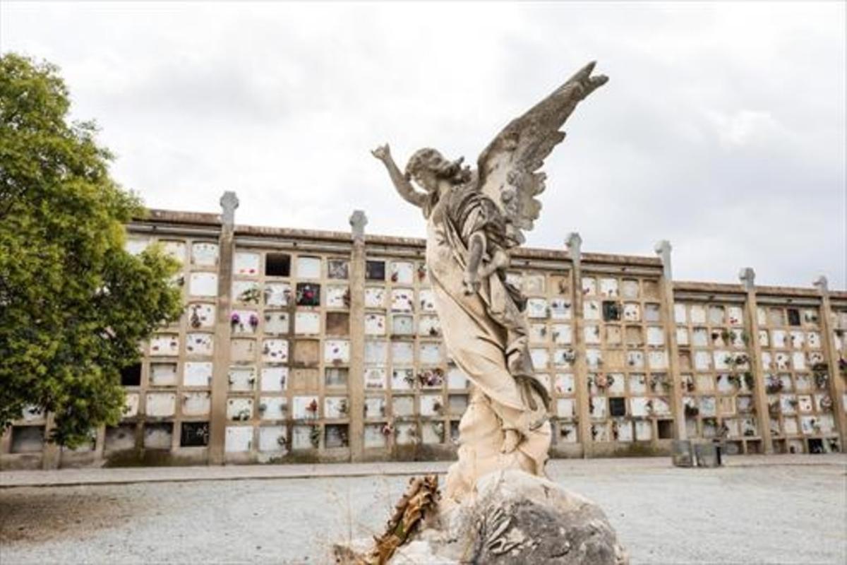 Cementerio de Sabadell, donde se ha abierto una polémica sobre las tumbas.