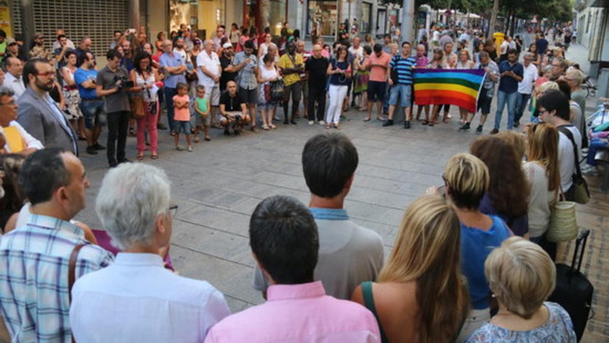 Dos mujeres, una transexual, denuncian la agresión de tres hombres en Barcelona