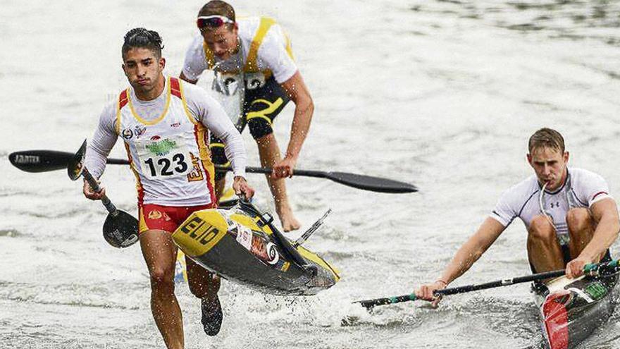 Alejandro Sánchez, en un porteo del campeonato del mundo de Maratón Sub-23.