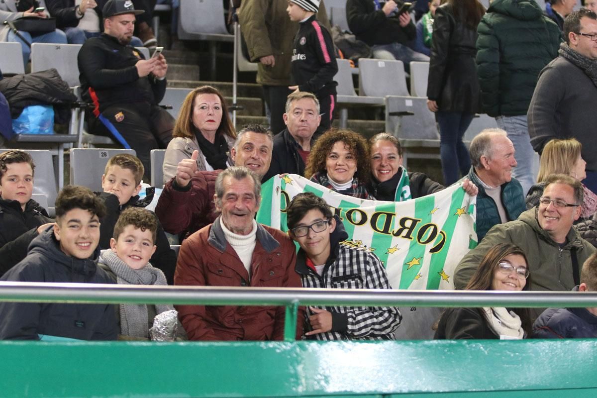 La afición blanquiverde en el Córdoba-Granada