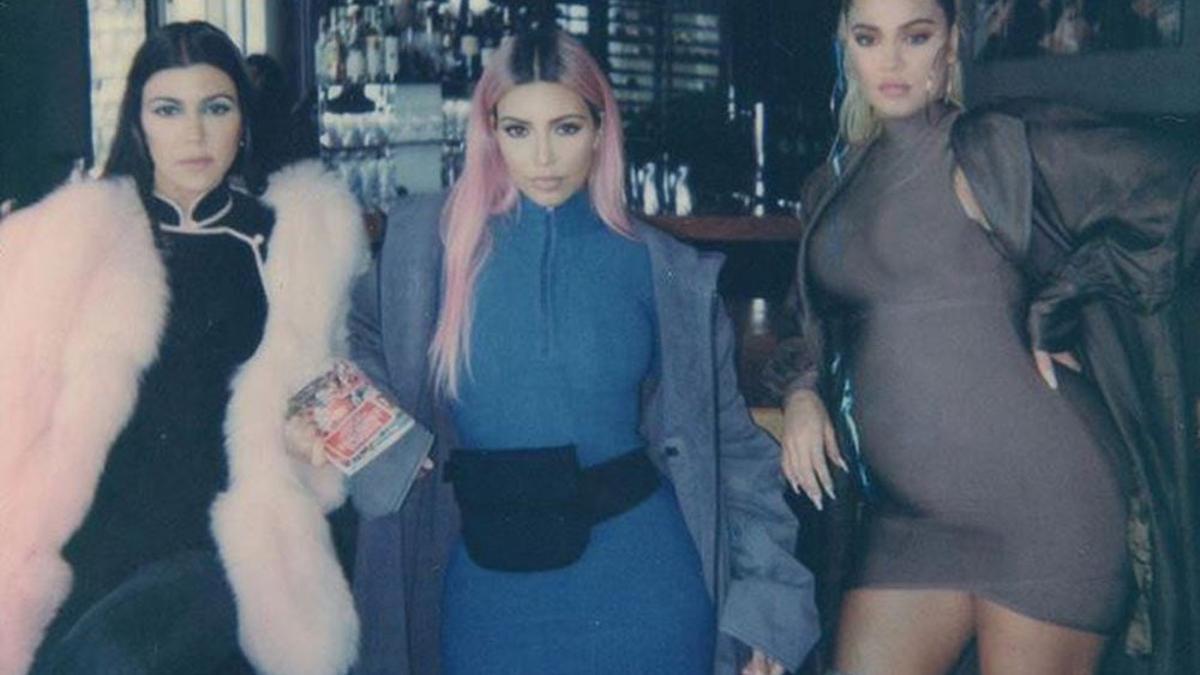 Kim, Kourtney y Khloe Kardashian en Japón