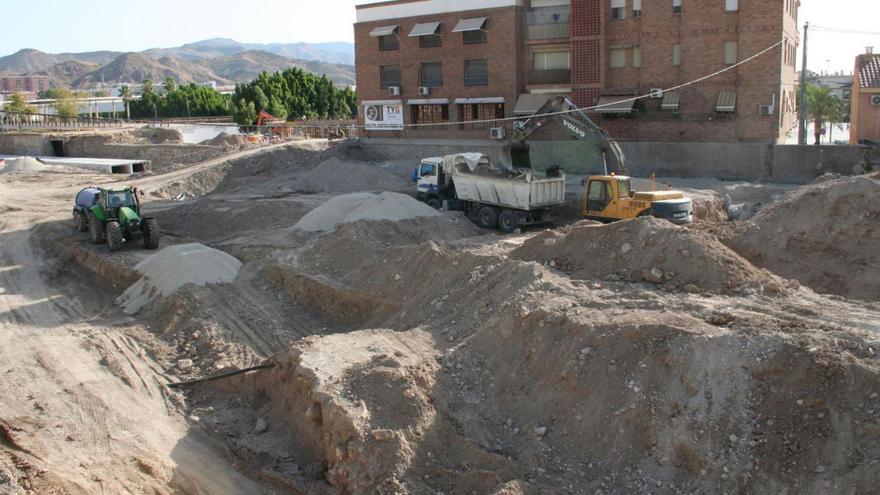 Las obras de la Ronda Central posibilitarán el acceso peatonal al recinto ferial de Lorca