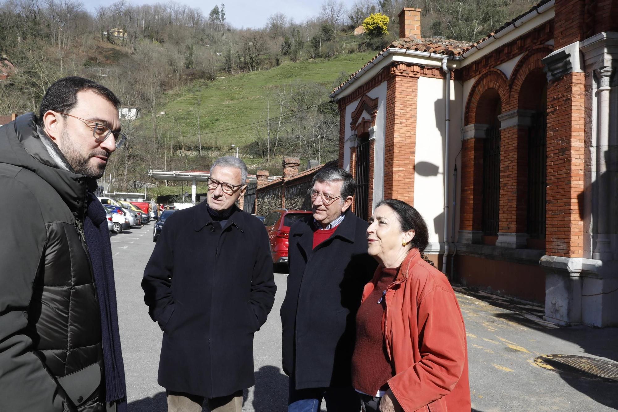 Así fue el homenaje a Manuel Llaneza, una de las grandes citas del socialismo asturiano