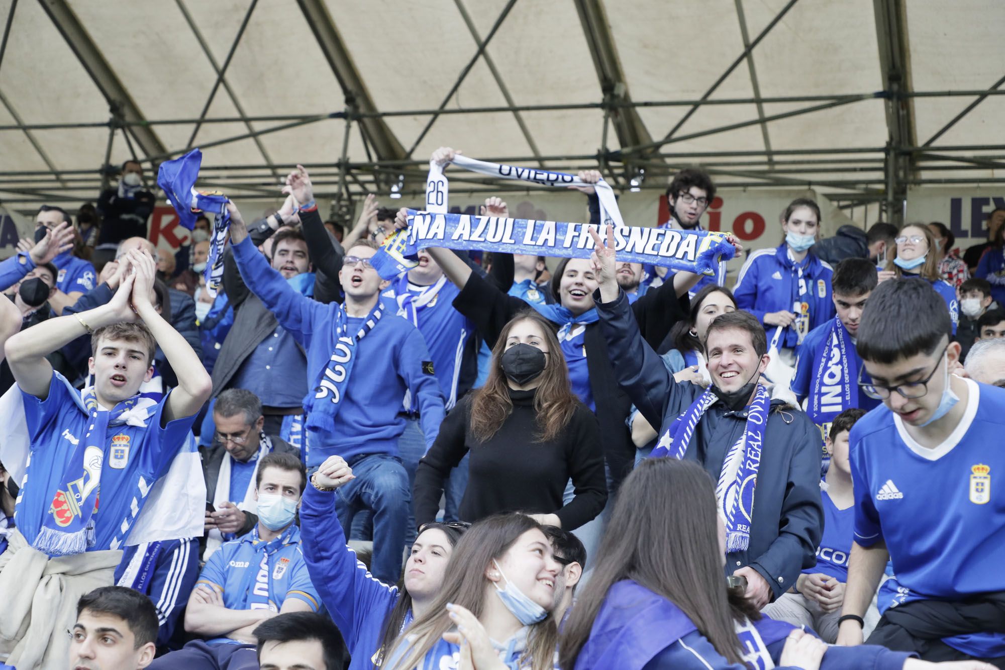 En imágenes: así fue el partido del Real Oviedo en Lugo