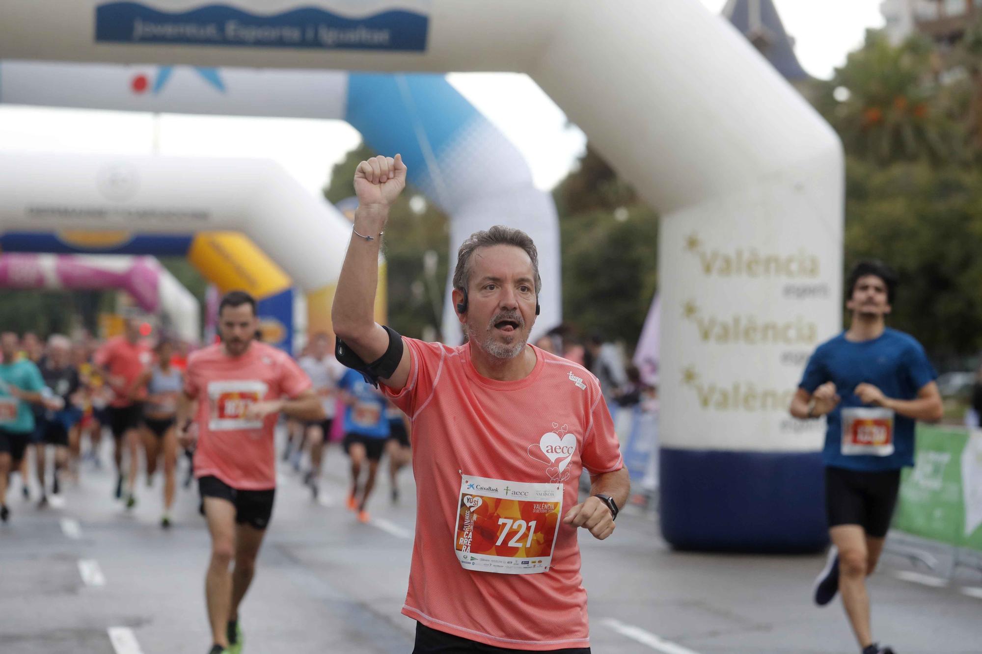 Búscate en la carrera contra el cáncer de València