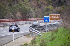 Sis víctimes mortals i dues en estat crític en una de les nits més tràgiques a les carreteres catalanes