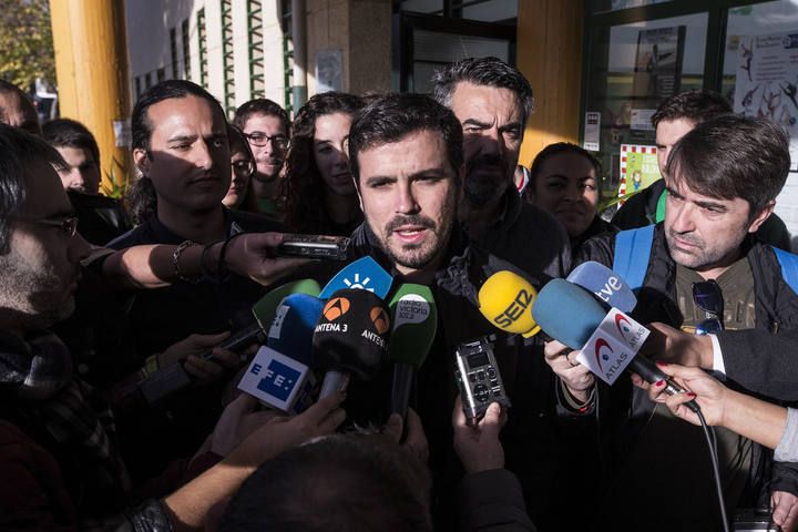 GARZ?N ANUNCIA "GRANDES SORPRESAS" Y UN "D?A GRANDE" PARA IU
