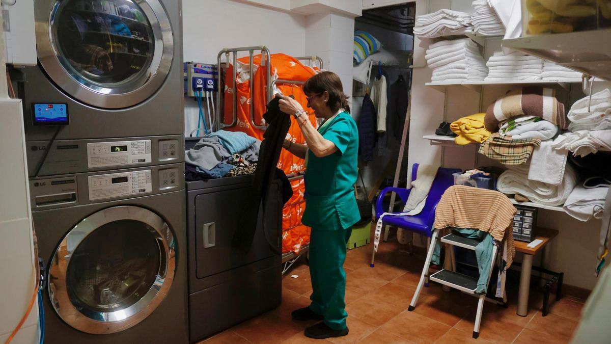 Trabajadores esenciales en una residencia de mayores
