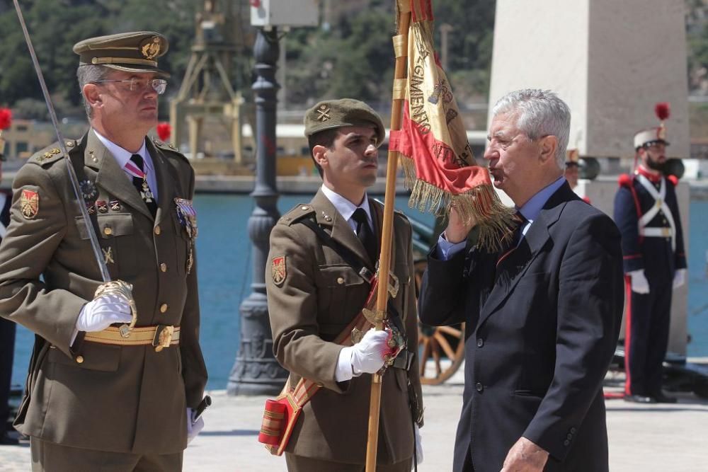 Acto solemne de homenaje a los héroes del 2 de Mayo en Cartagena