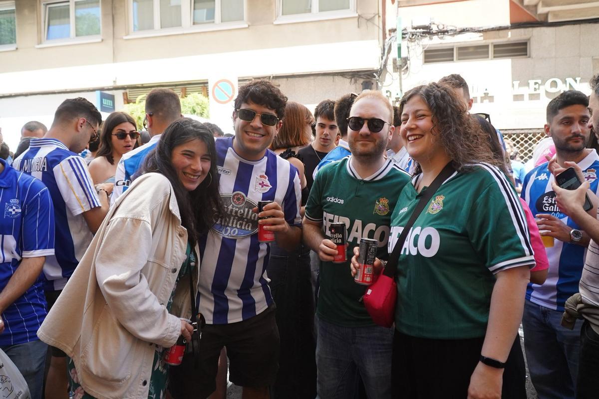 Así fue el ambiente en la calle San Juan y por toda A Coruña antes del Deportivo-Las Palmas