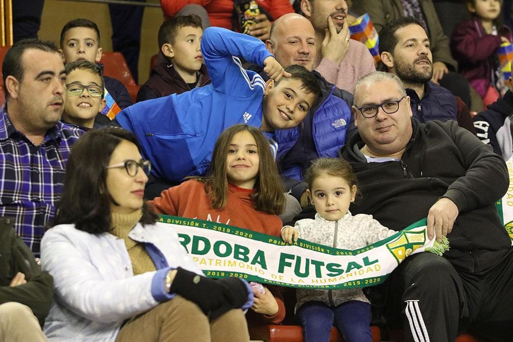 Imágenes del partido Córdoba Patrimonio-Levante, de Fútbol Sala