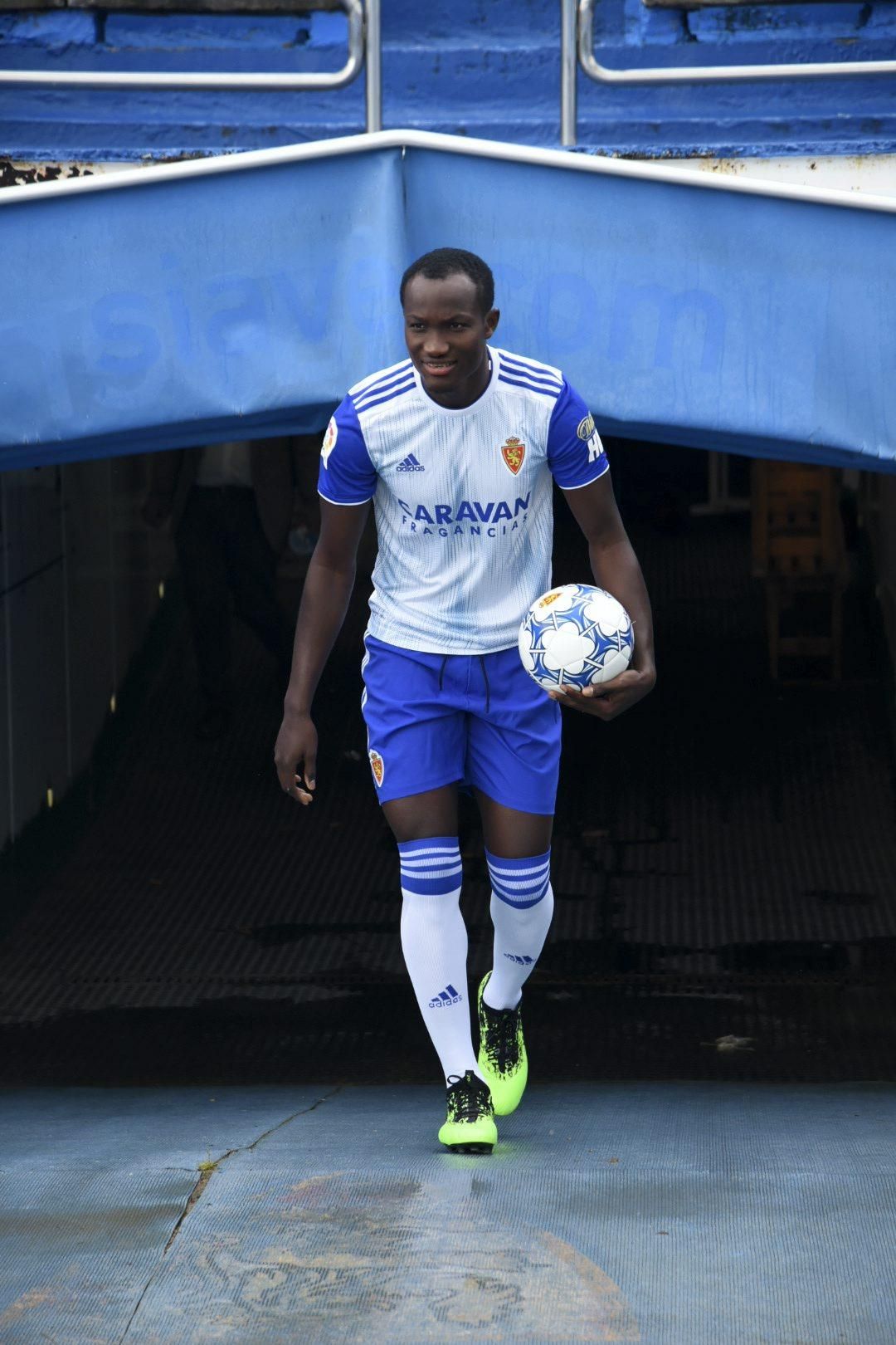 Presentación de Raphael Dwamena, nuevo fichaje del Real Zaragoza