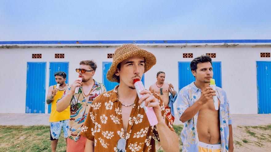 Stay Homas i The Tyets publiquen en digital la cançó i el clip ‘La platja’