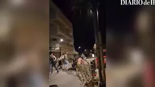 Espectacular pelea nocturna en Formentera con una decena de participantes
