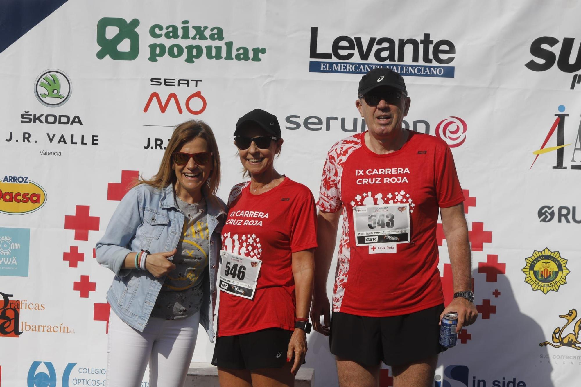 Miles de corredores en IX Carrera de Cruz Roja en València