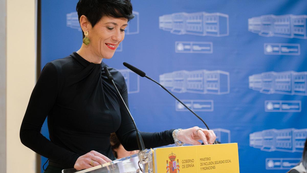 La ministra de Inclusión, Seguridad Social y Migraciones, Elma Saiz.