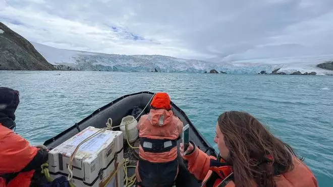 Investigadores del instituto INAGEA de la UIB viajan a la Antártida para conocer los secretos de las plantas adaptadas a los ambientes extremos