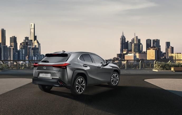 Lexus UX