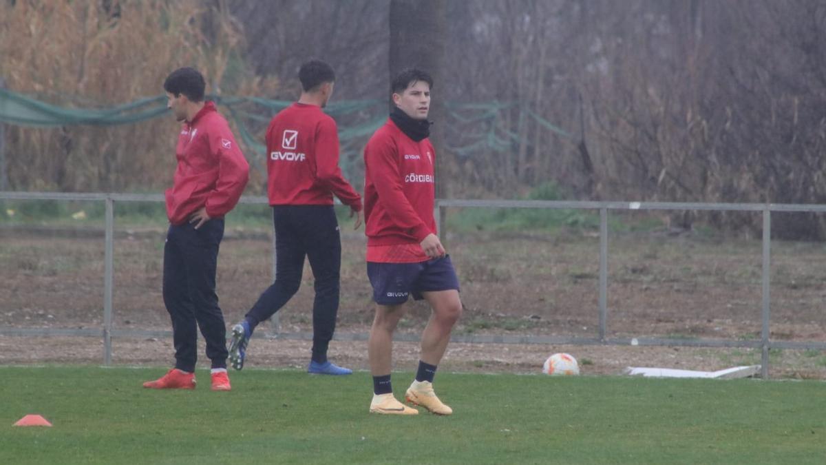 Manuel Ortiz, durante la sesión del filial de este miércoles en la Ciudad Deportiva.