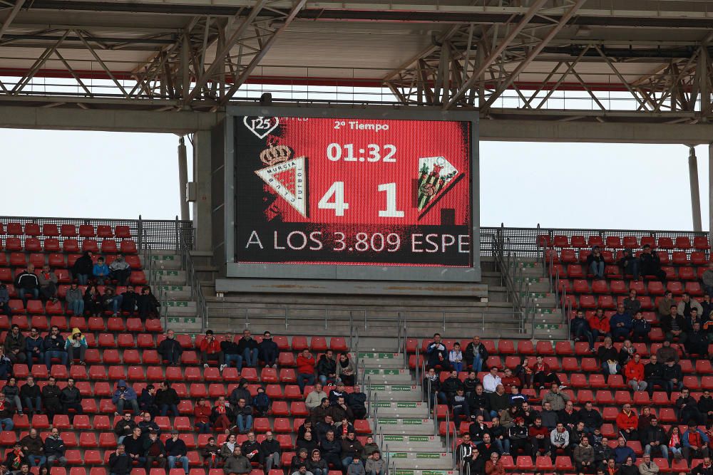 Victoria del Real Murcia ante el San Roque