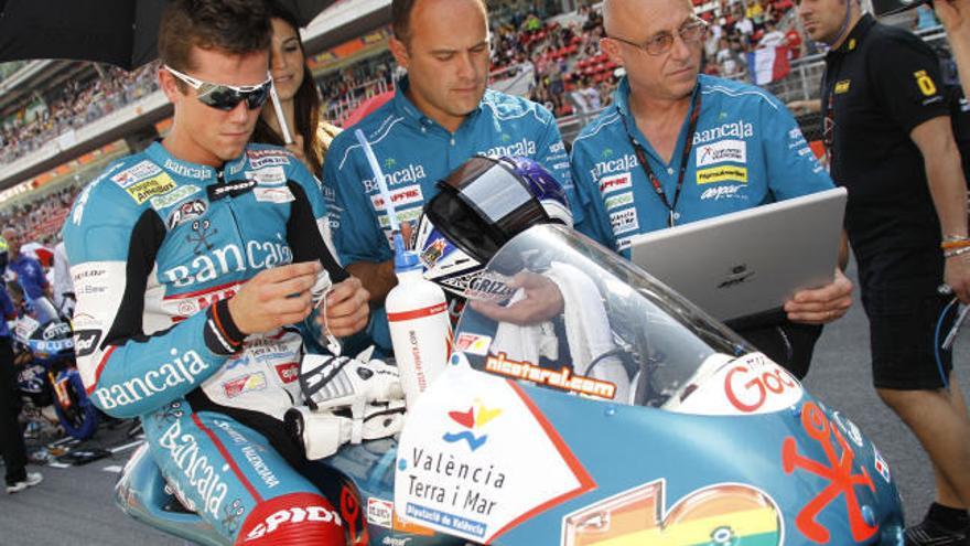 Nico Terol en la parrilla de Montmeló, antes de darse la salida de la carrera de 125 cc.